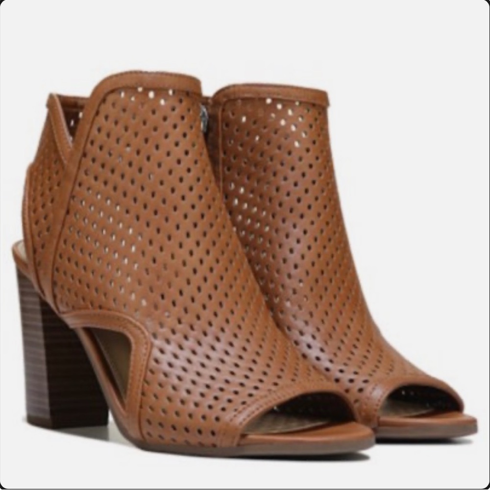 Circus by Sam Edelman Peep Toe Ankle Bootie Sz 7